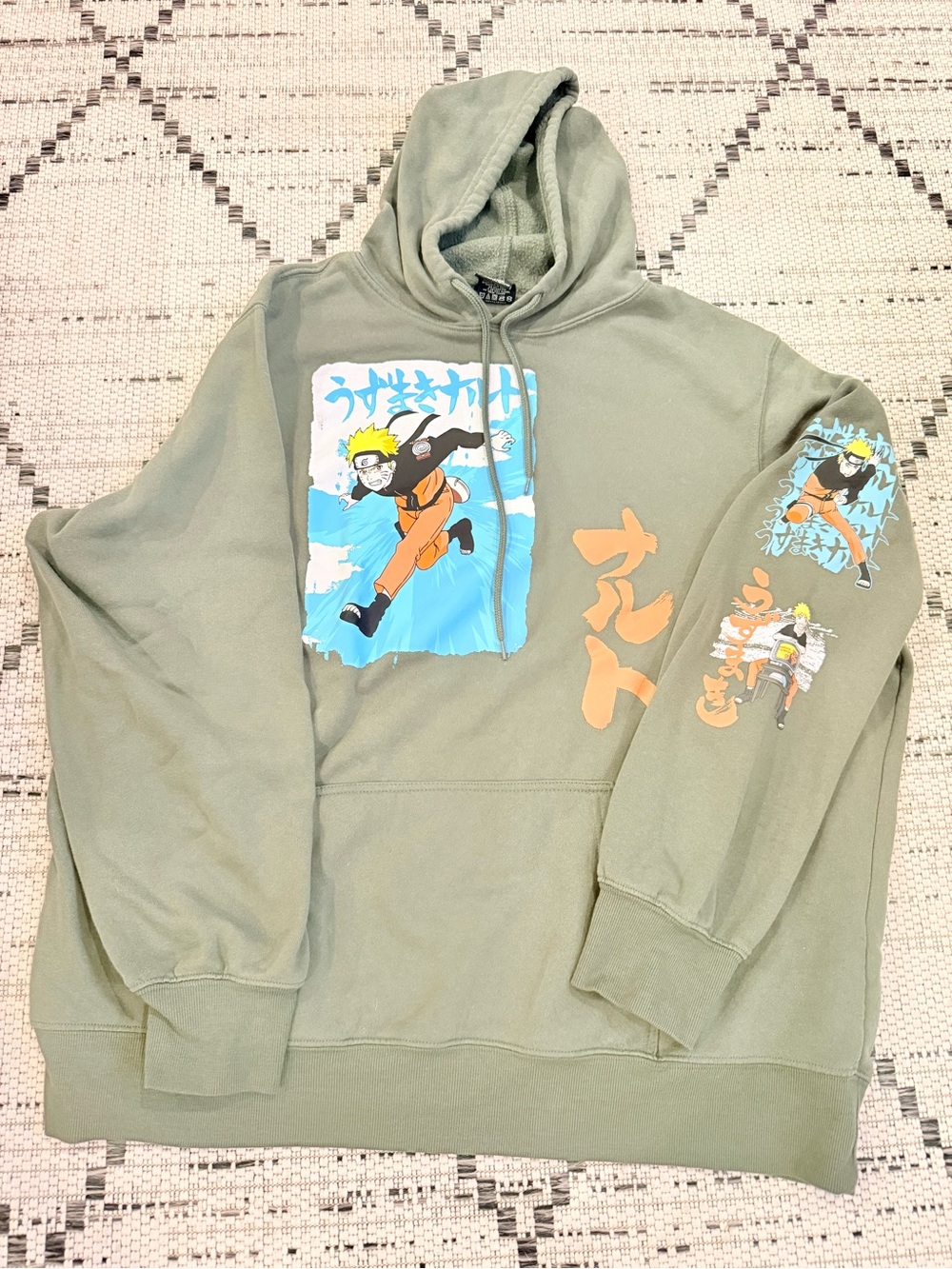 Men's Olive Green Naruto Graphic Crewneck Hoodie